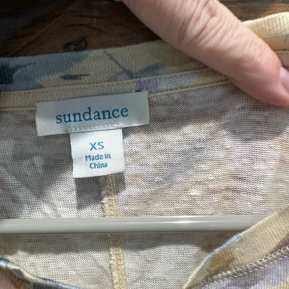 Sundance Woman’s 100% Linen Floral Long Sleeve Top, Size XS (oversized) EUC - Picture 3 of 7